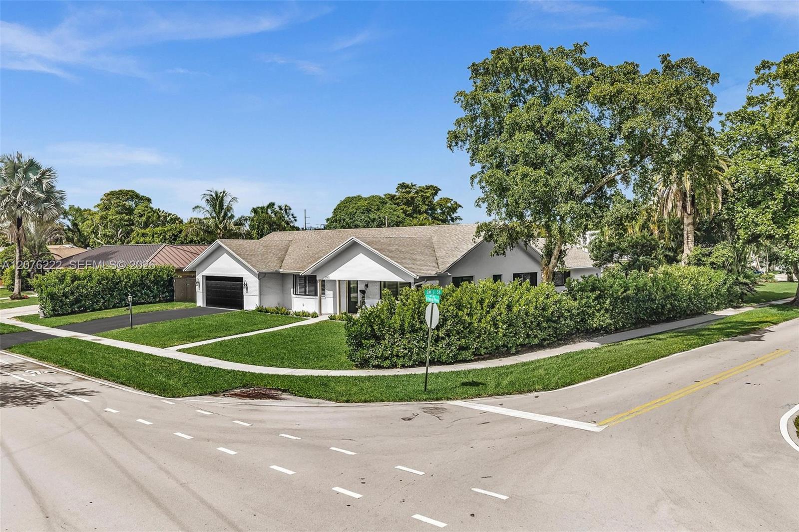 101 El Dorado Pkwy, Plantation FL 33317 photo 3