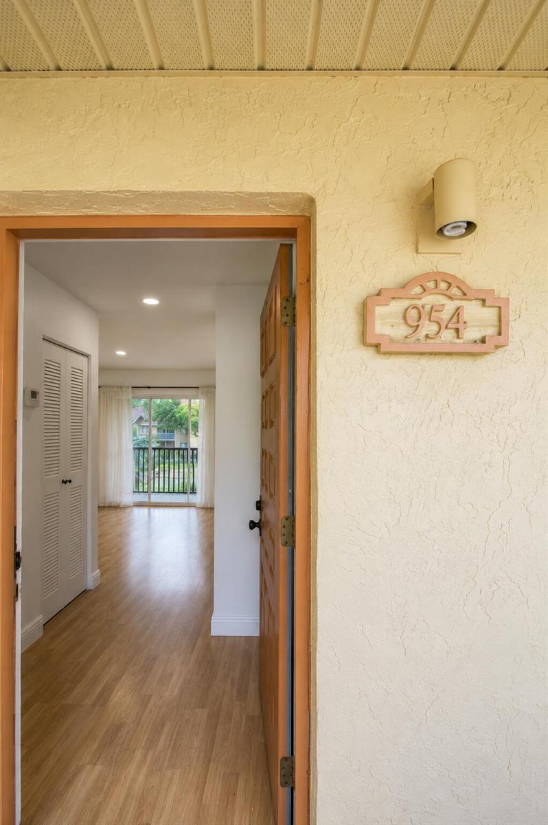 954 Coral Club Drive # 954, Coral Springs FL 33071 photo 2