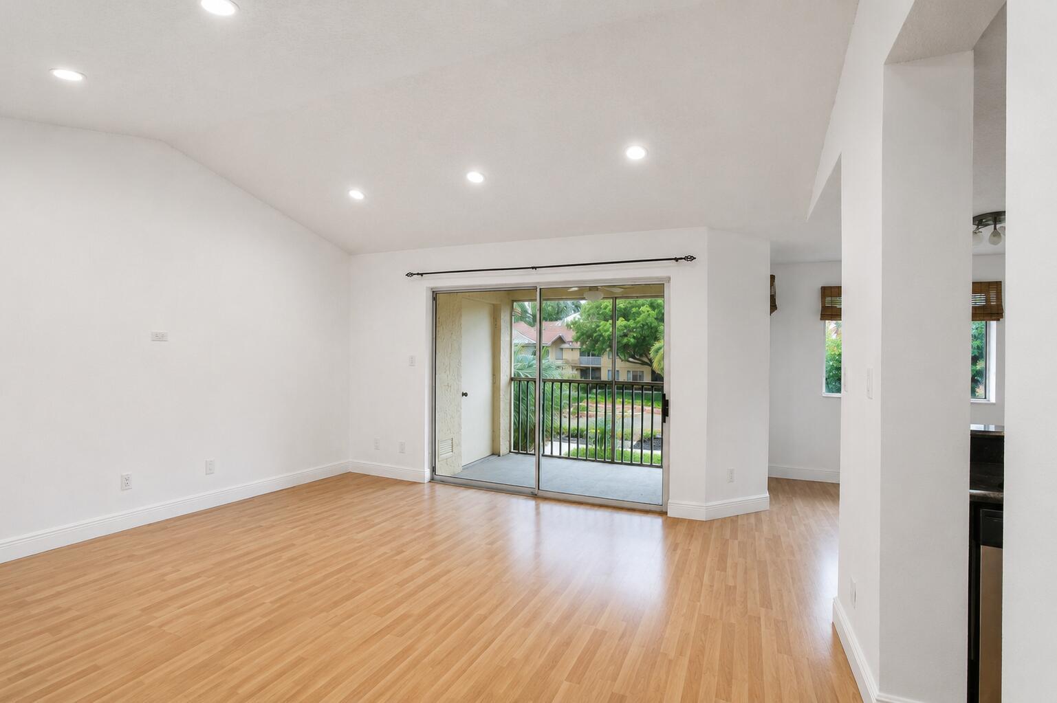954 Coral Club Drive # 954, Coral Springs FL 33071 photo 4