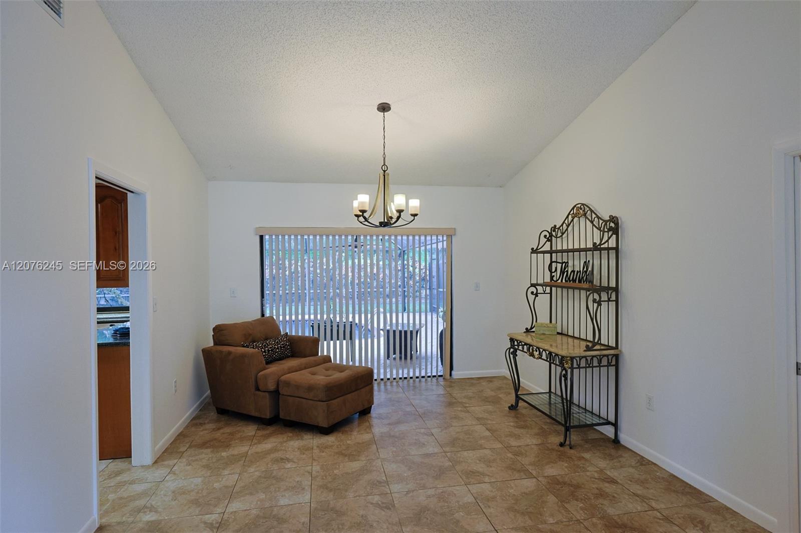 18723 SW 83rd Pl, Cutler Bay FL 33157 photo 5
