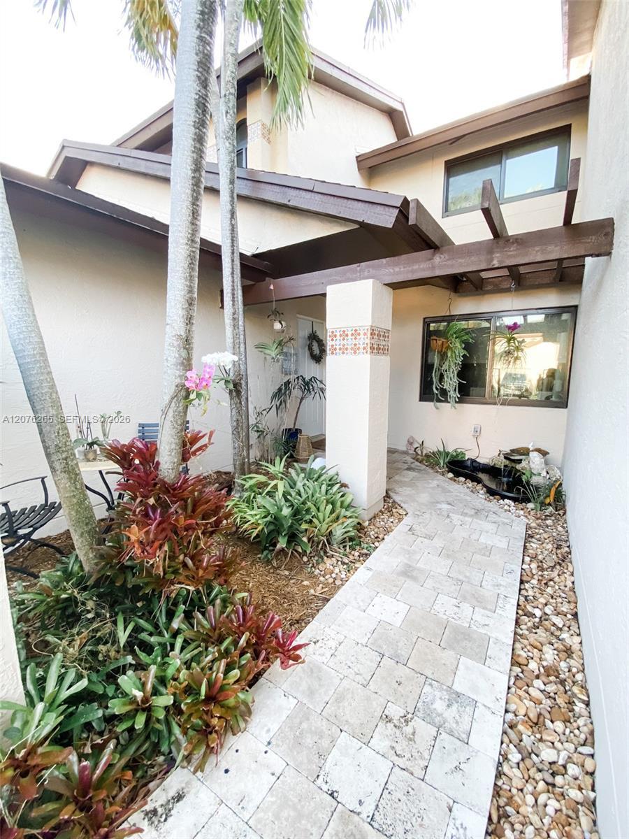 10050 SW 137th Ct, Miami FL 33186 photo 2