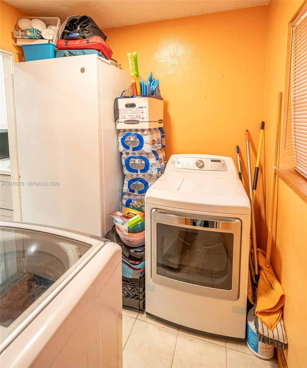 10 SW 46th Ave, Plantation FL 33317 photo 5