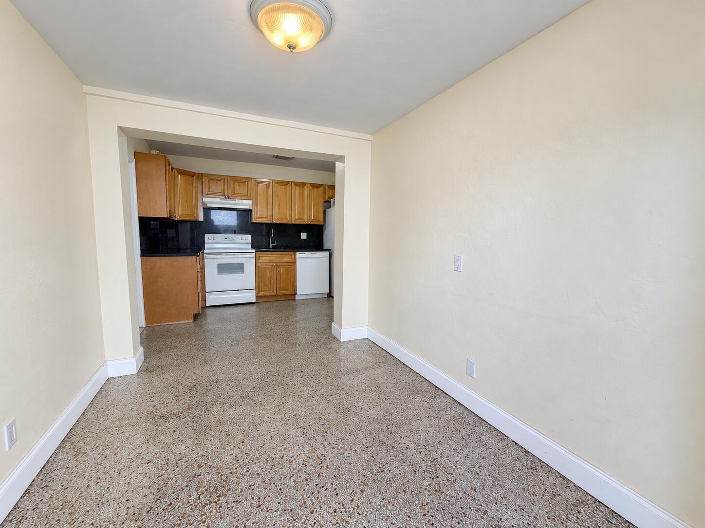5456 NE 1ST Avenue, Oakland Park FL 33334 photo 4