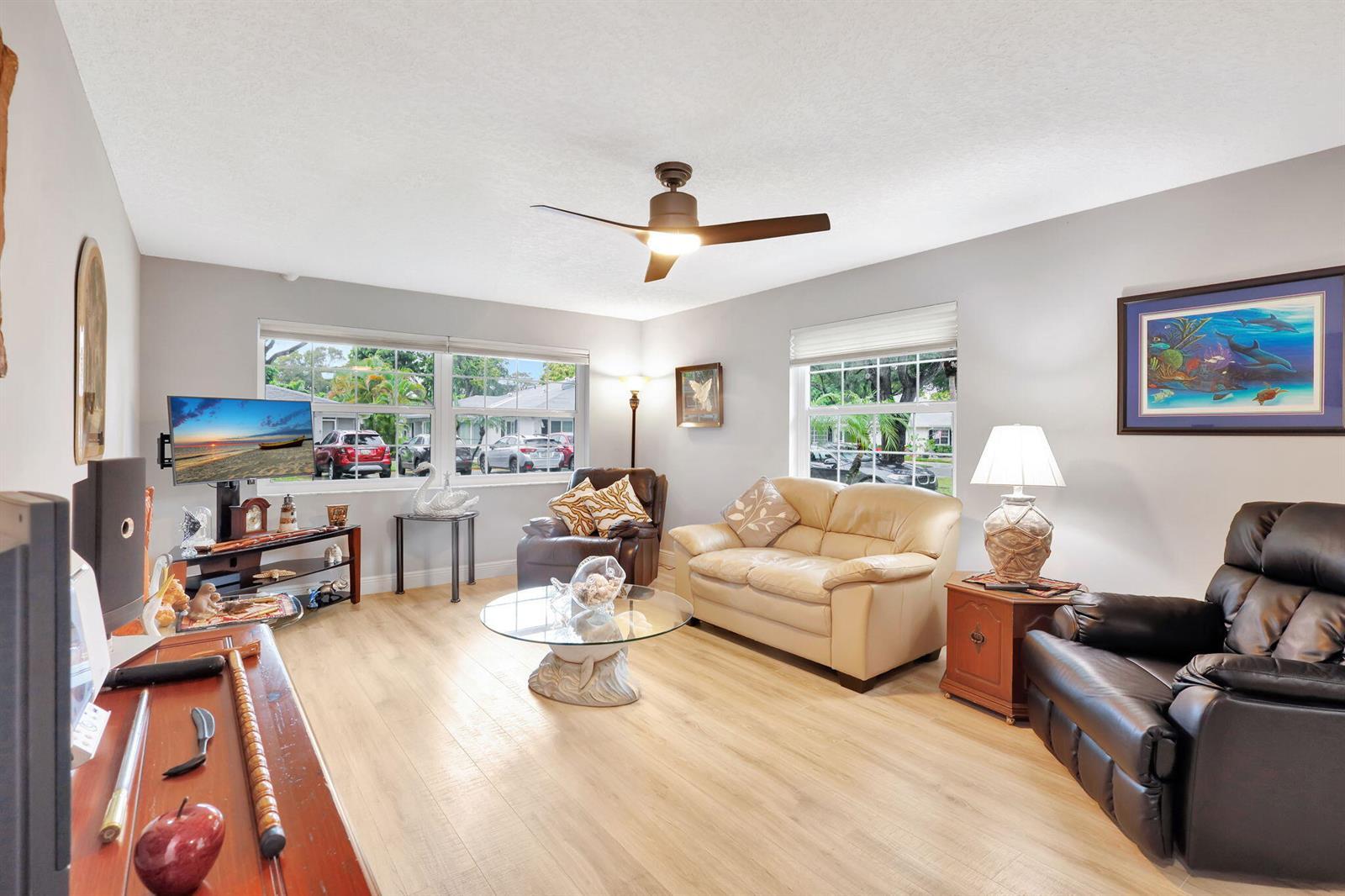10164 S 45th Way S, Boynton Beach FL 33436 photo 3