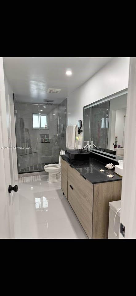 350 W 16th St, Hialeah FL 33010 photo 2