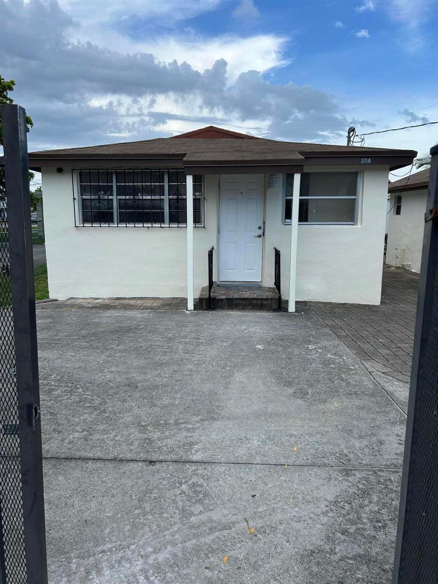 314 NW 5TH Street NW # 3, Hallandale Beach FL 33009 photo 3