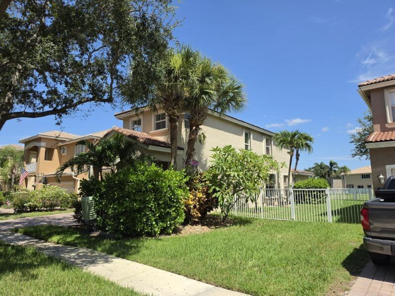 5292 Sancerre Circle, Lake Worth FL 33463 photo 4