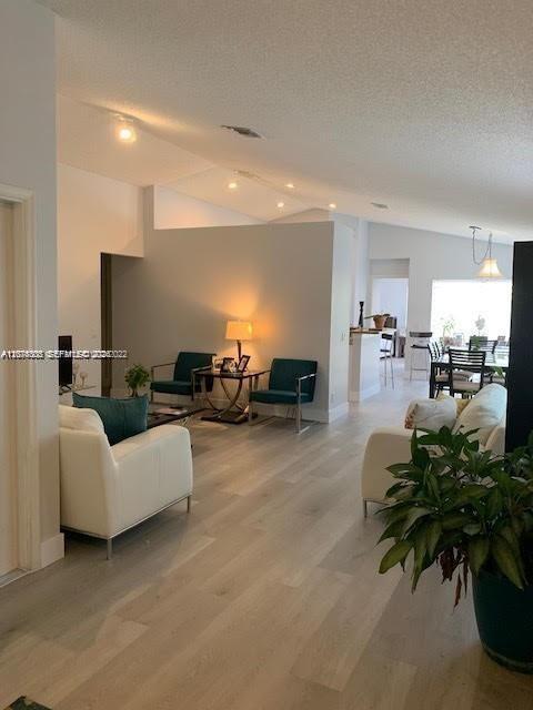 Weston, FL 33327 photo 3