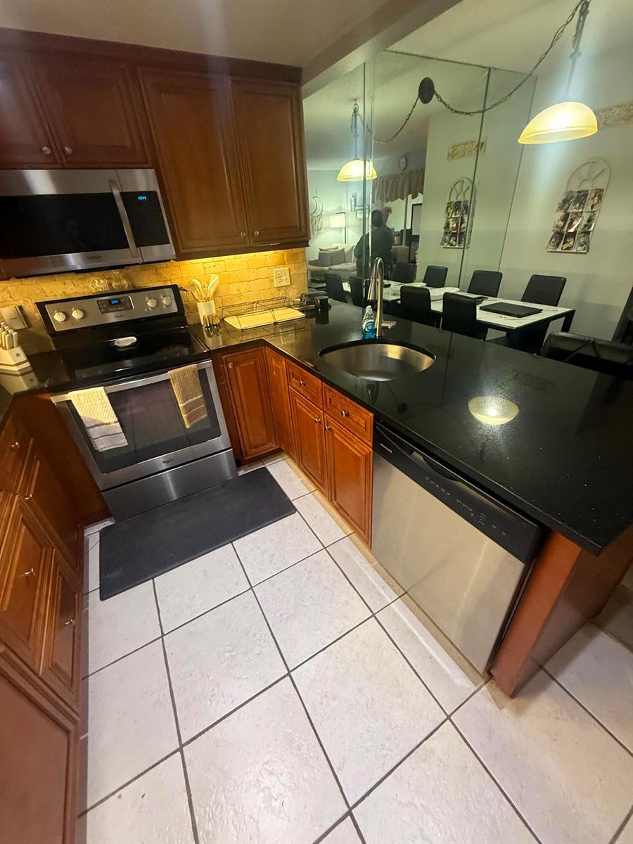 4815 Sable Pine Circle # C1, West Palm Beach FL 33417 photo 2