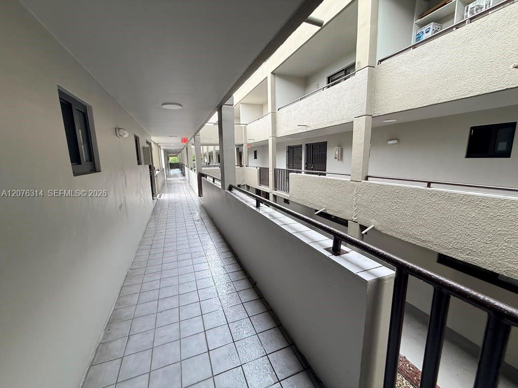 5 Olive Dr # 13, Hialeah FL 33010 photo 2
