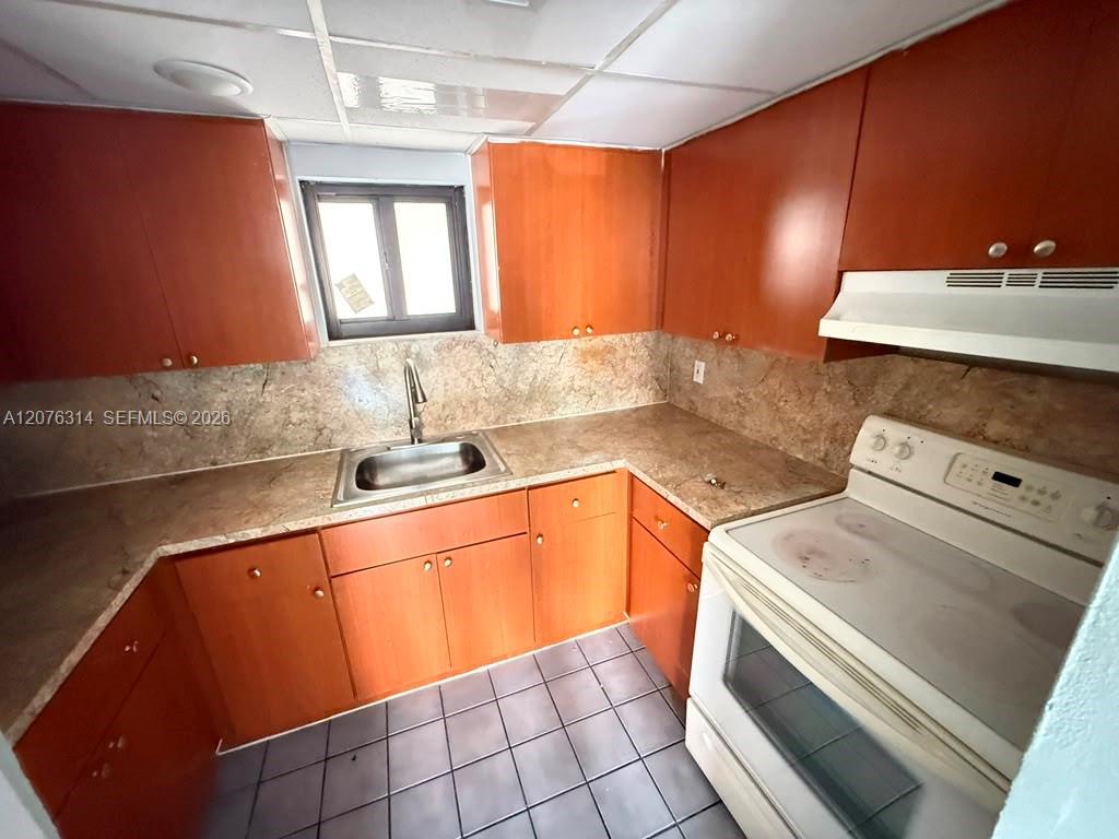 5 Olive Dr # 13, Hialeah FL 33010 photo 5