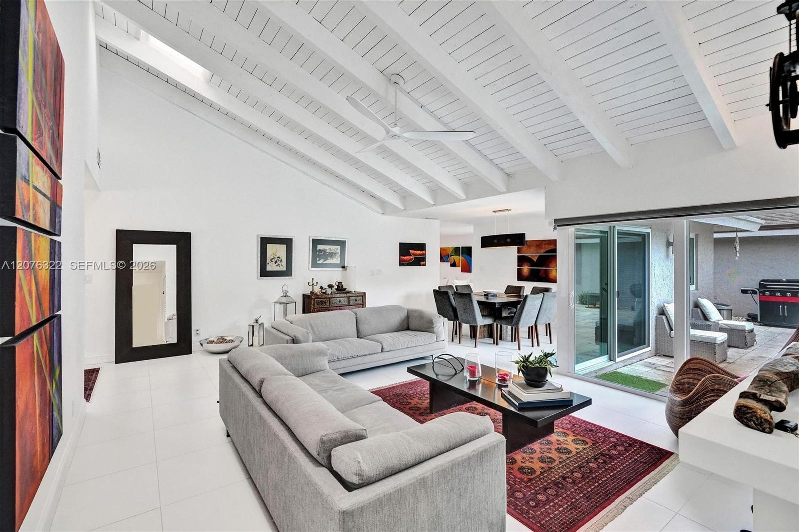 18 Boxwood Rd, Hollywood FL 33021 photo 3