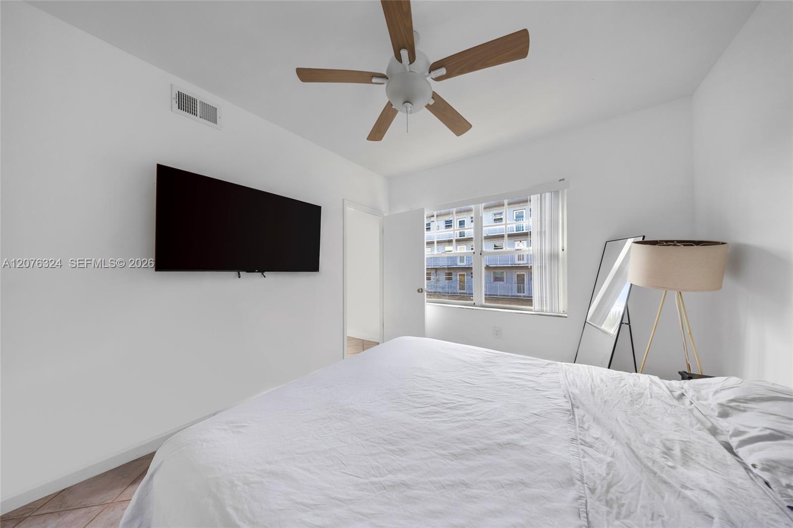1255 Pennsylvania Ave # 307, Miami Beach FL 33139 photo 5