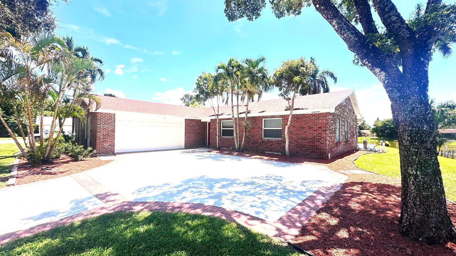 8102 PIONEER Road, Royal Palm Beach FL 33411