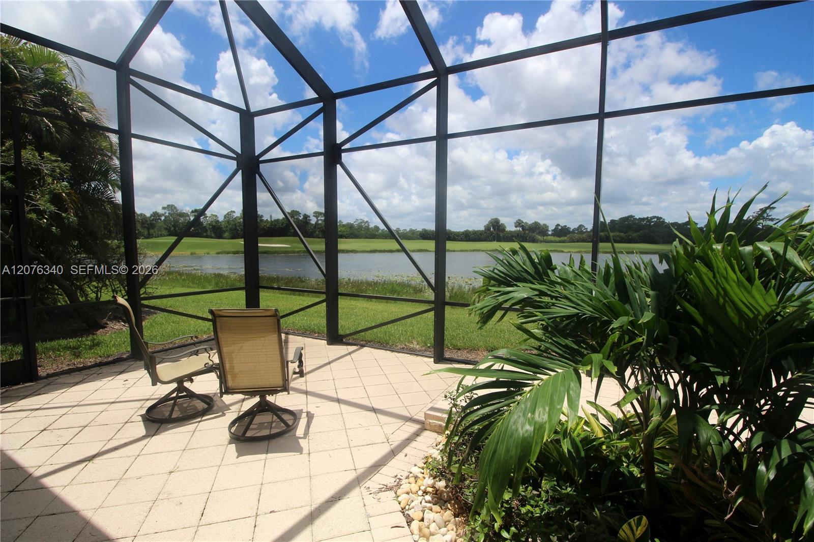 7635 Ironhorse Blvd, West Palm Beach FL 33412 photo 2