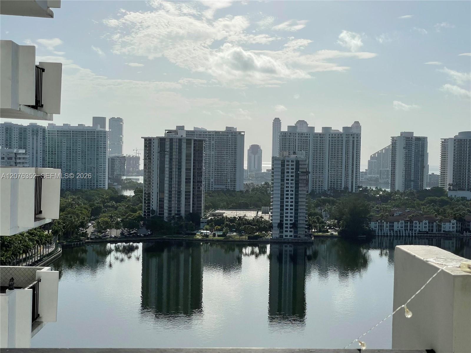 Aventura, FL