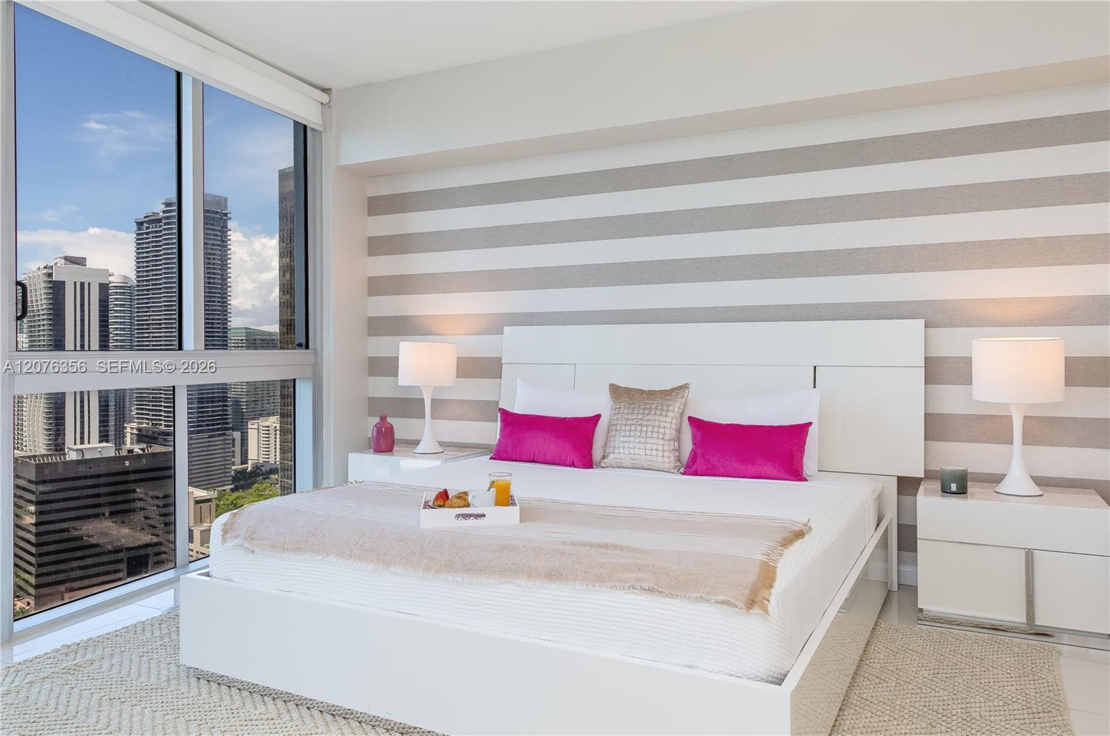485 Brickell Ave # 3410, Miami FL 33131 photo 4