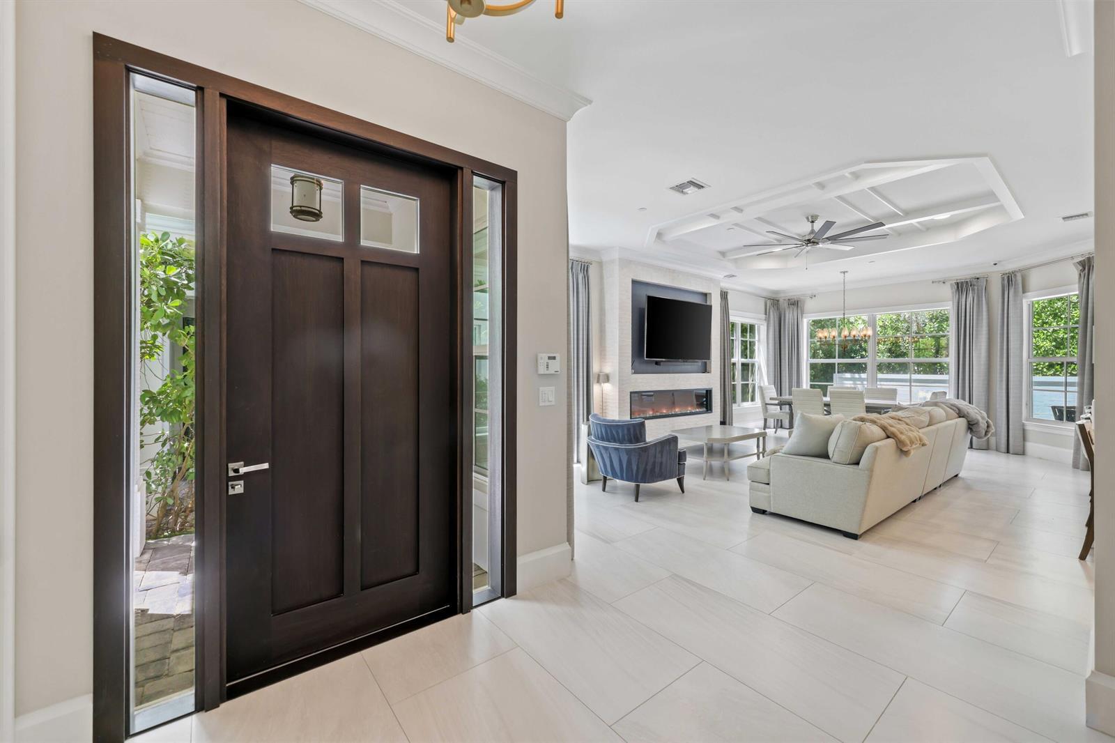 957 Sweetwater Lane, Boca Raton FL 33431 photo 3