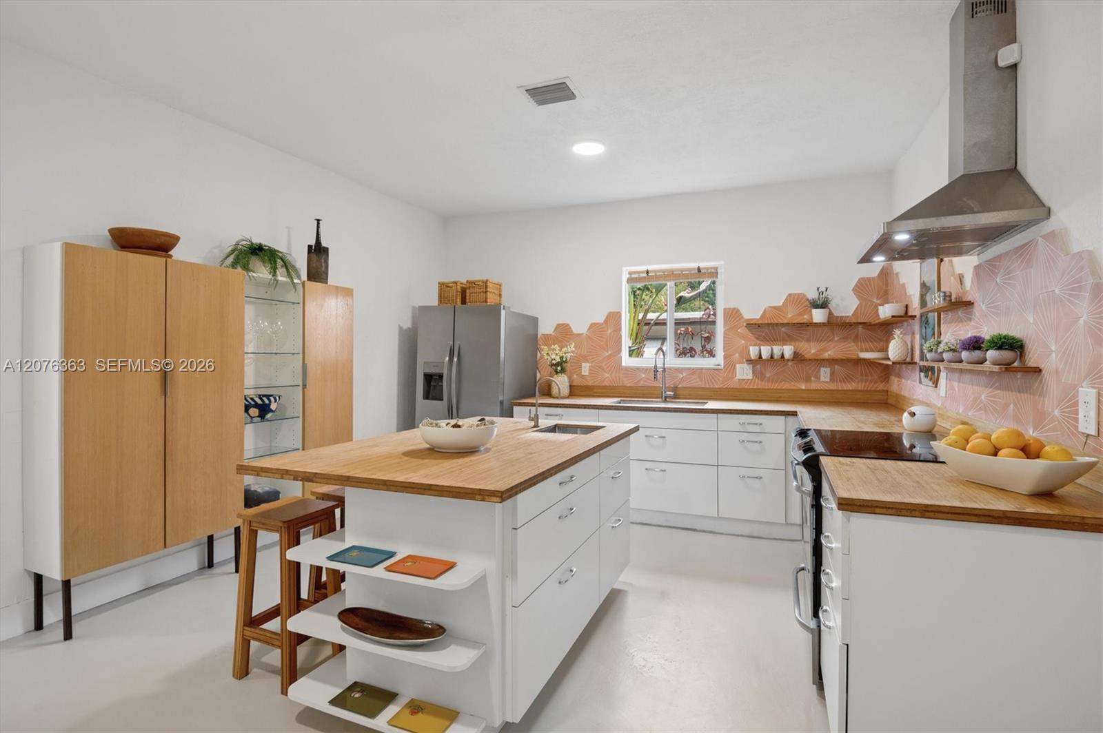 8230 NE 1st Pl, Miami FL 33138 photo 3