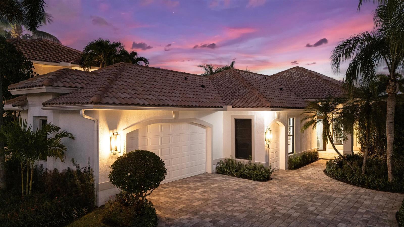 2570 Players Court, Wellington FL 33414 photo 2