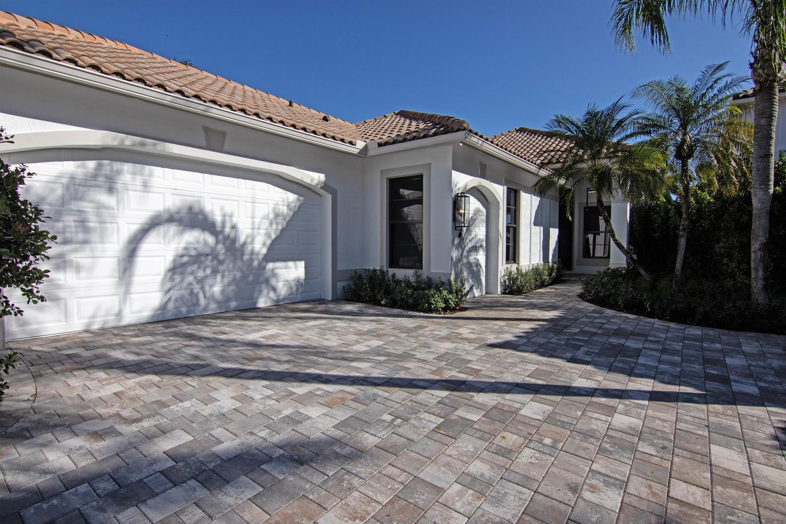 2570 Players Court, Wellington FL 33414 photo 3