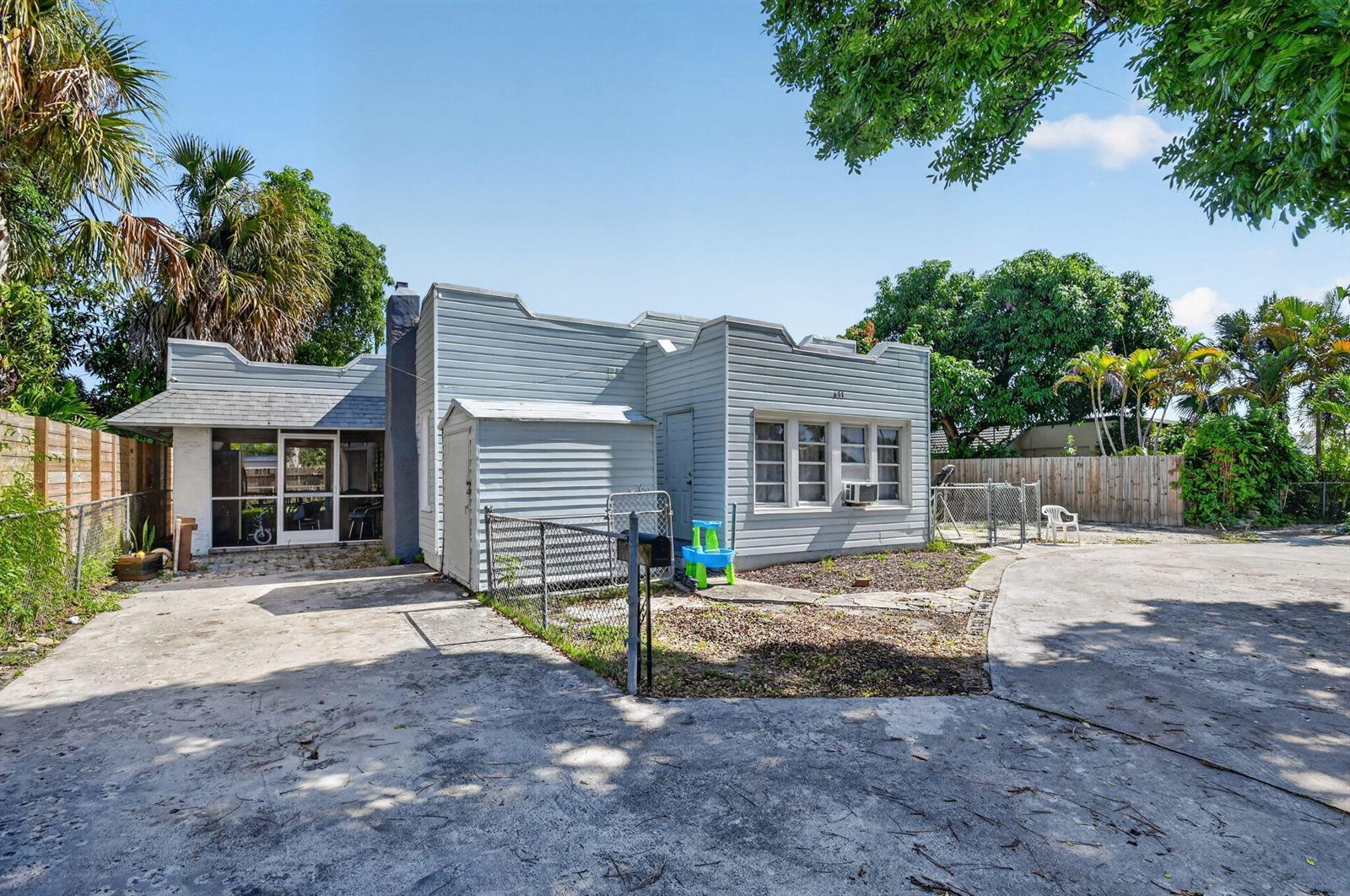 633 Franklin Road, West Palm Beach FL 33405 photo 5