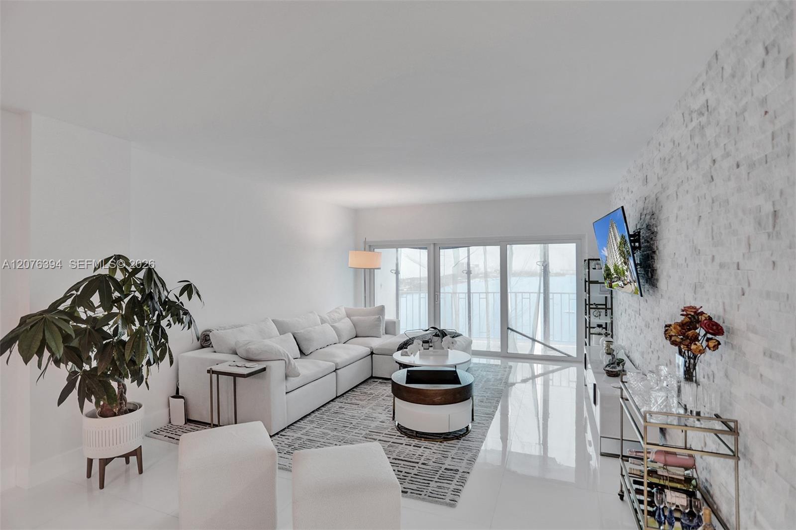 500 Bayview Dr # 1924, Sunny Isles Beach FL 33160 photo 5