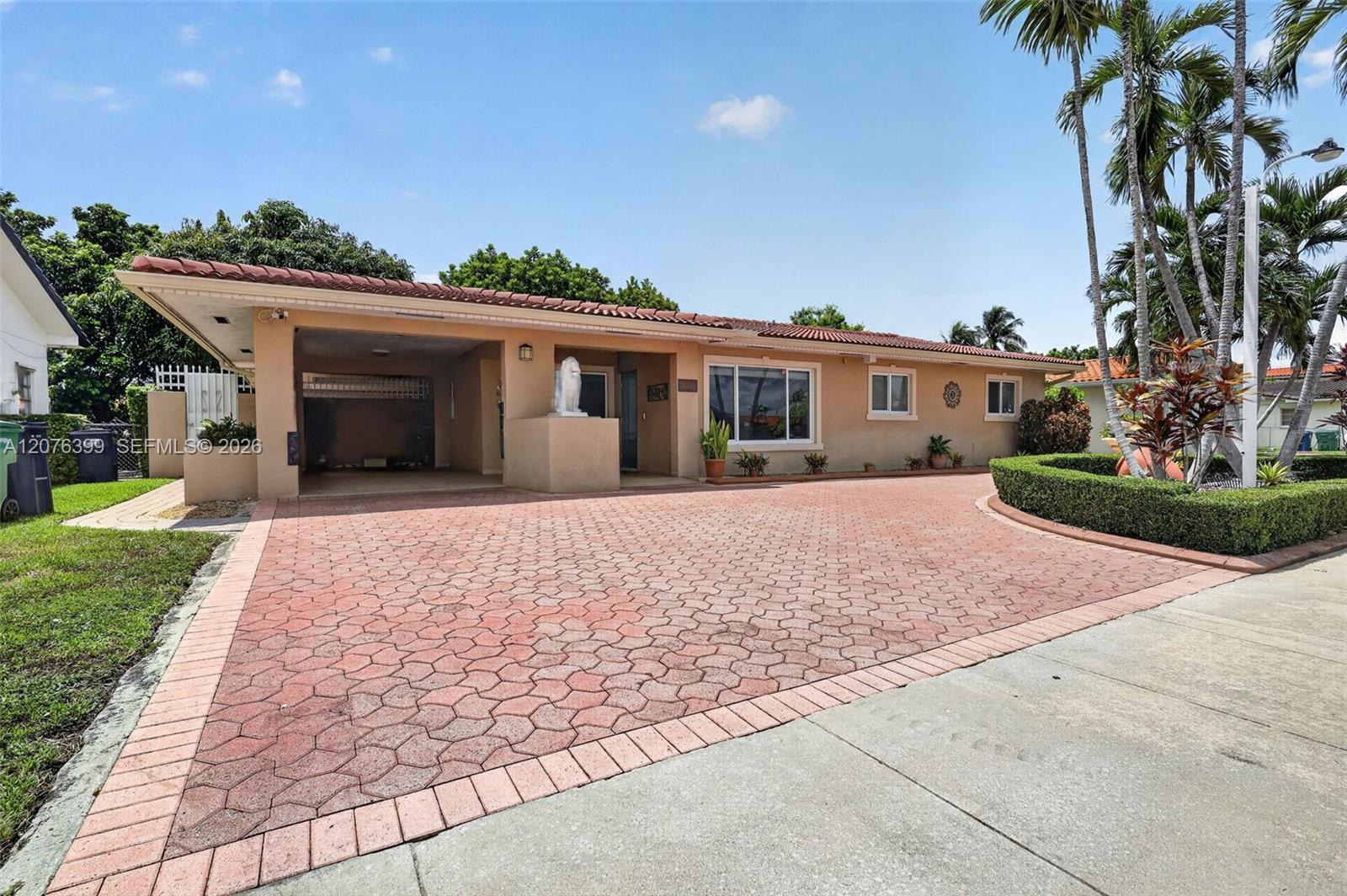 8936 SW 11th St, Miami FL 33174 photo 3