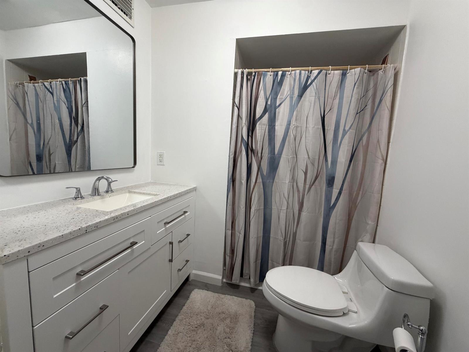1630 EMBASSY Drive # 309, West Palm Beach FL 33401 photo 5