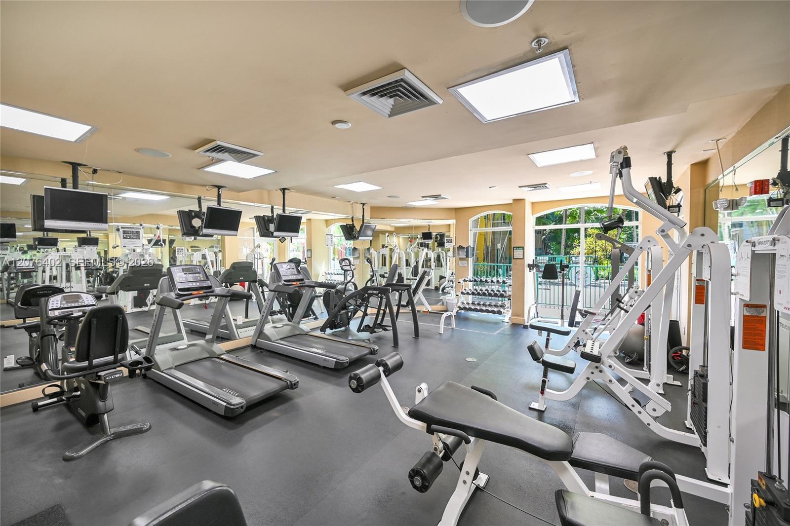 6001 SW 70th St # 512, South Miami FL 33143 photo 3