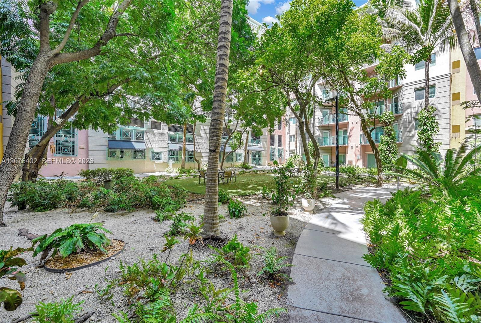 6001 SW 70th St # 512, South Miami FL 33143 photo 4