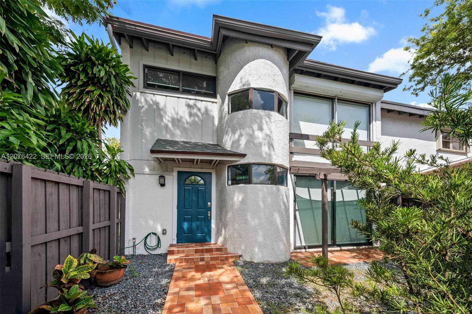 7140 SW 111th Ct, Miami FL 33173