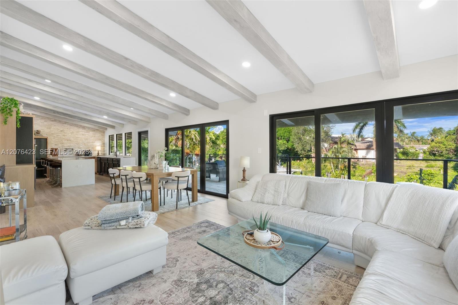 516 NE 6th Ave, Deerfield Beach FL 33441 photo 5