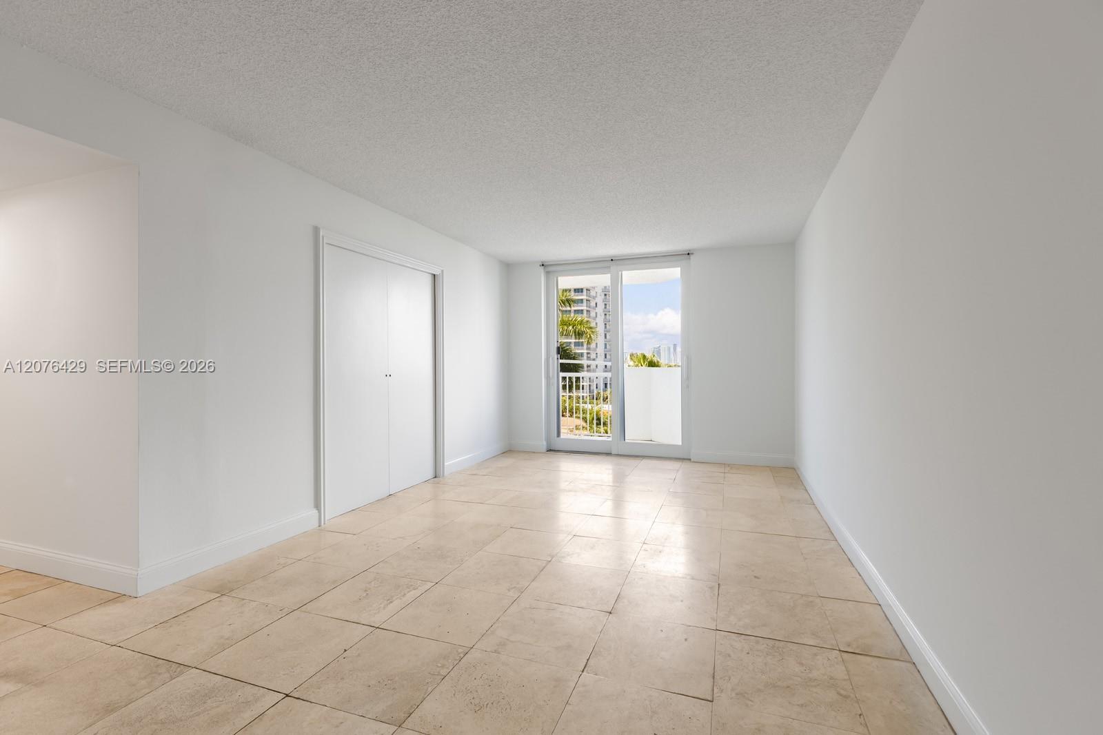 1621 Bay Rd # 604, Miami Beach FL 33139 photo 4