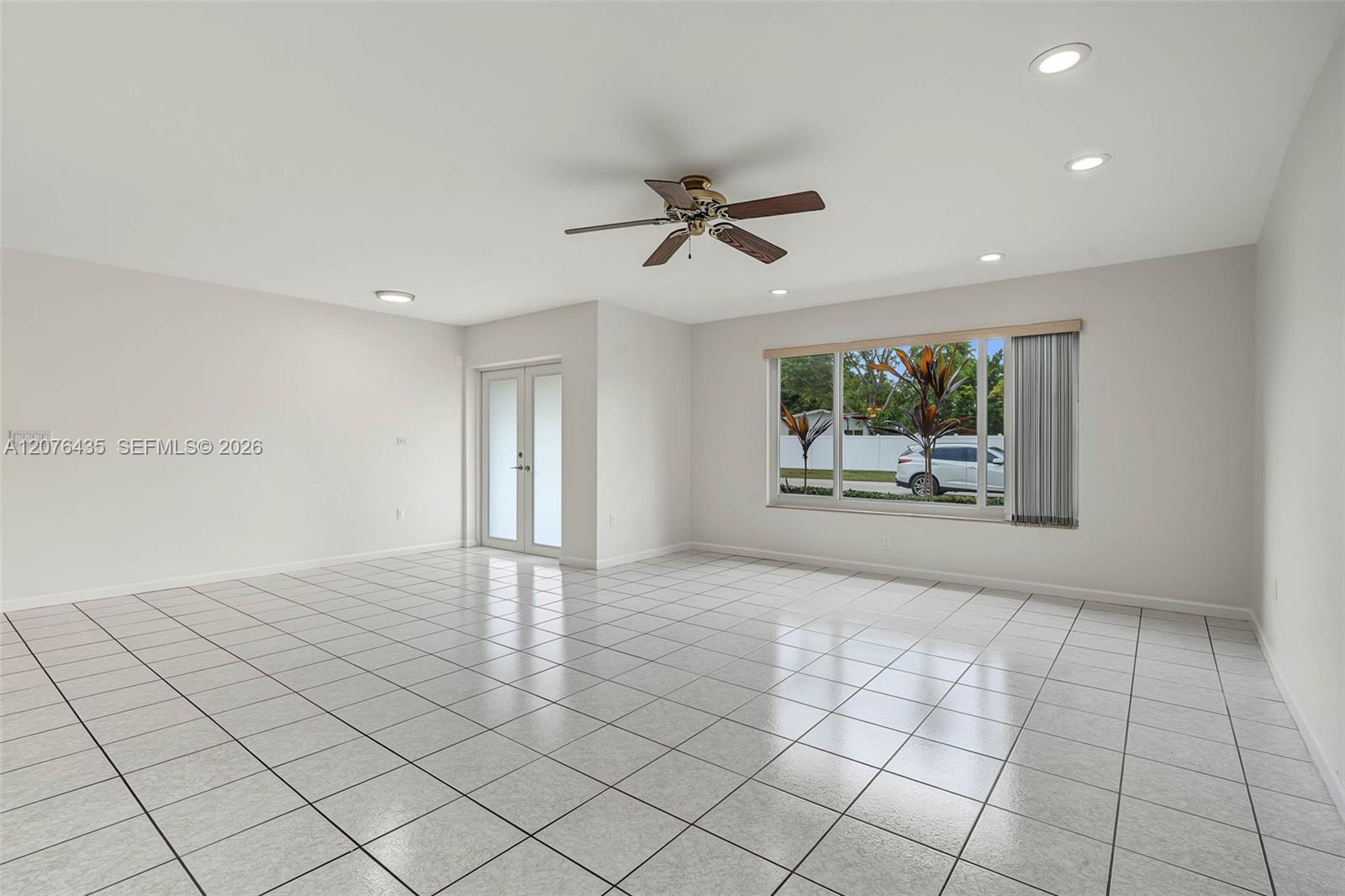17721 SW 93rd Ave, Palmetto Bay FL 33157 photo 2