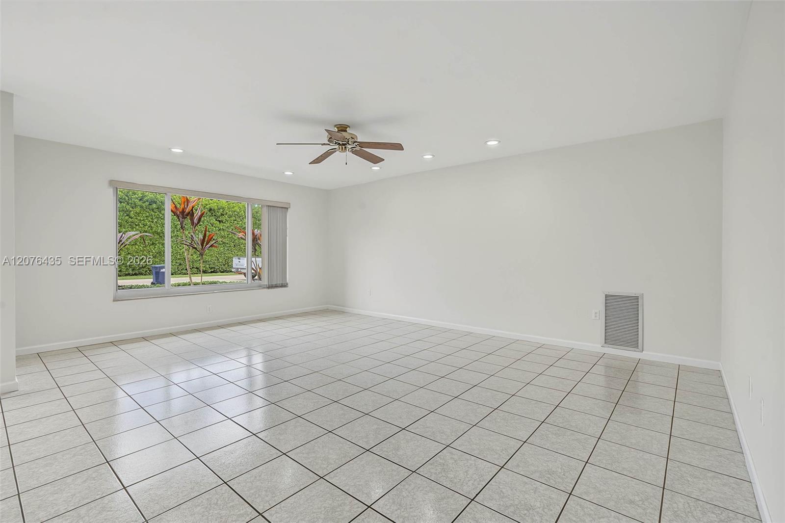 17721 SW 93rd Ave, Palmetto Bay FL 33157 photo 3