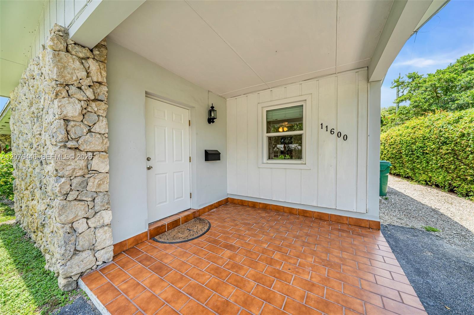 11600 SW 81st Rd # 11600, Pinecrest FL 33156 photo 2