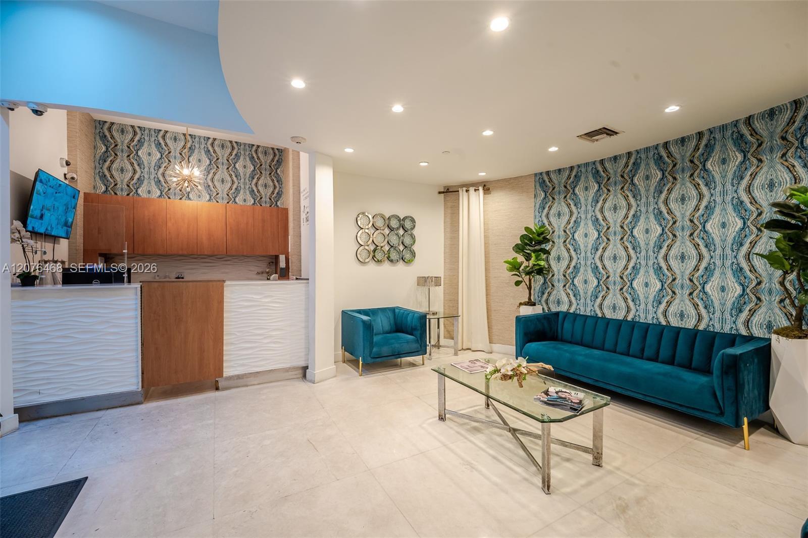1060 Ocean Dr # D206, Miami Beach FL 33139 photo 5