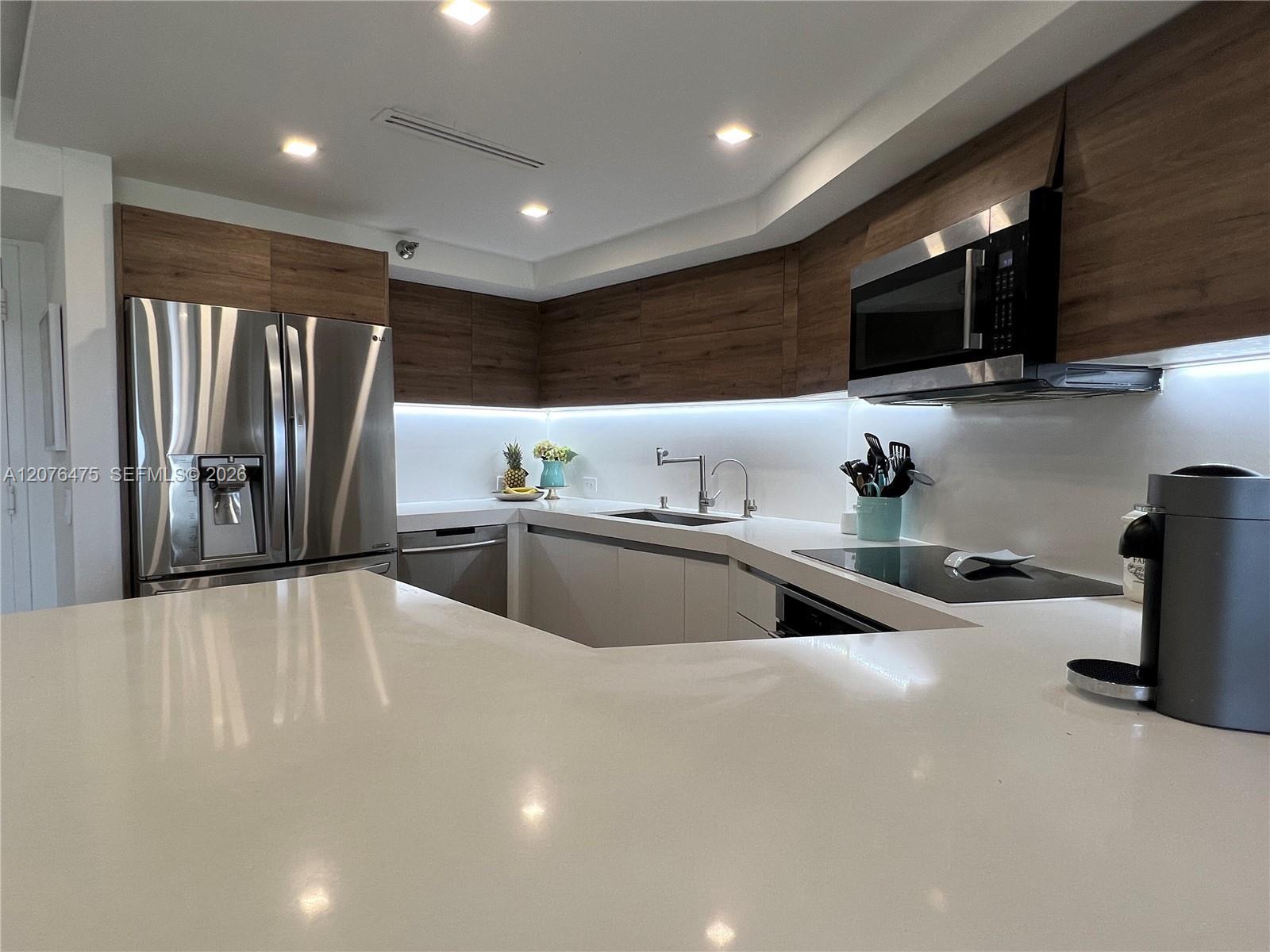 3300 NE 191st St # 1610, Aventura FL 33180 photo 5