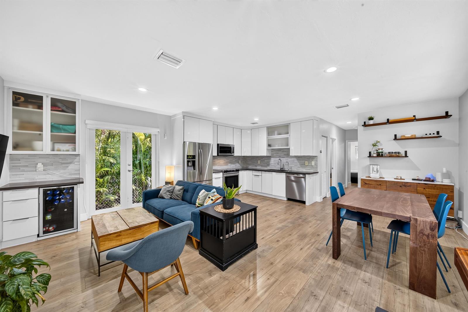 1015 Madrid Street, Coral Gables FL 33134 photo 5
