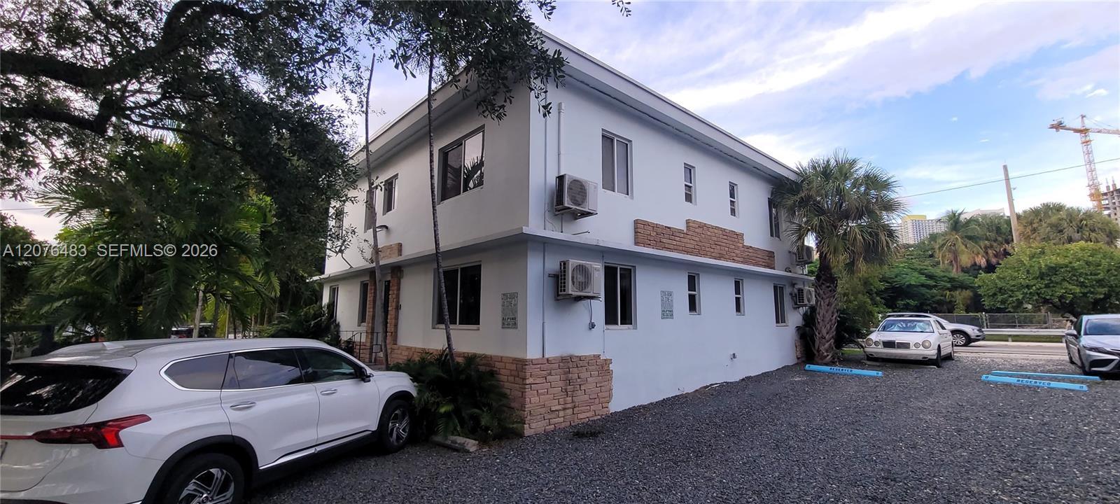 350 SW 15th Rd # 4, Miami FL 33129