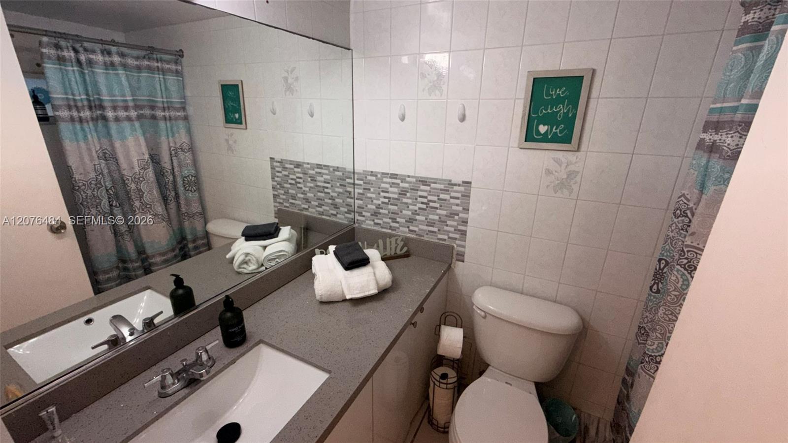 7904 West Dr # 107, North Bay Village FL 33141 photo 4