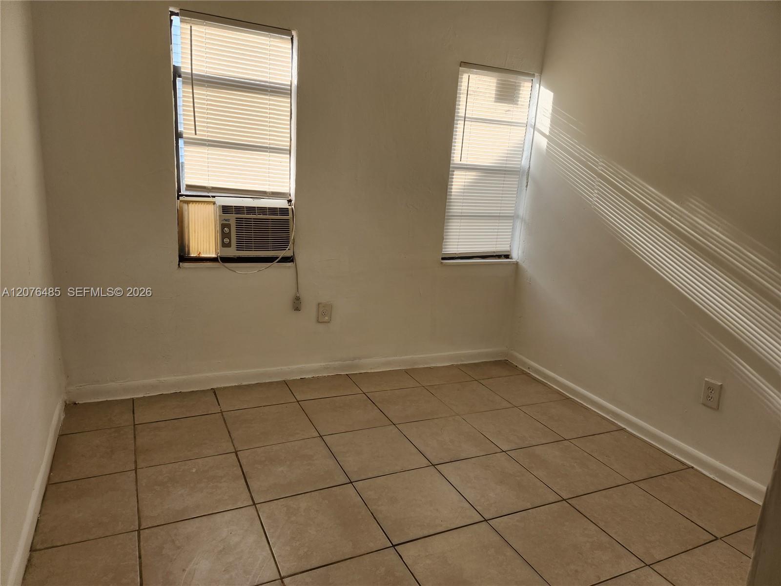 2129 NW 44th St # 2129, Miami FL 33142 photo 2