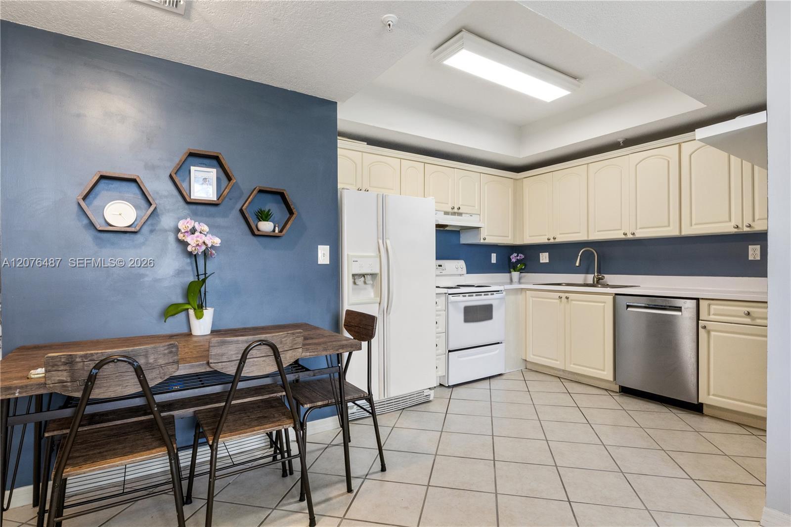 3500 Coral Way # 1404, Miami FL 33145 photo 5