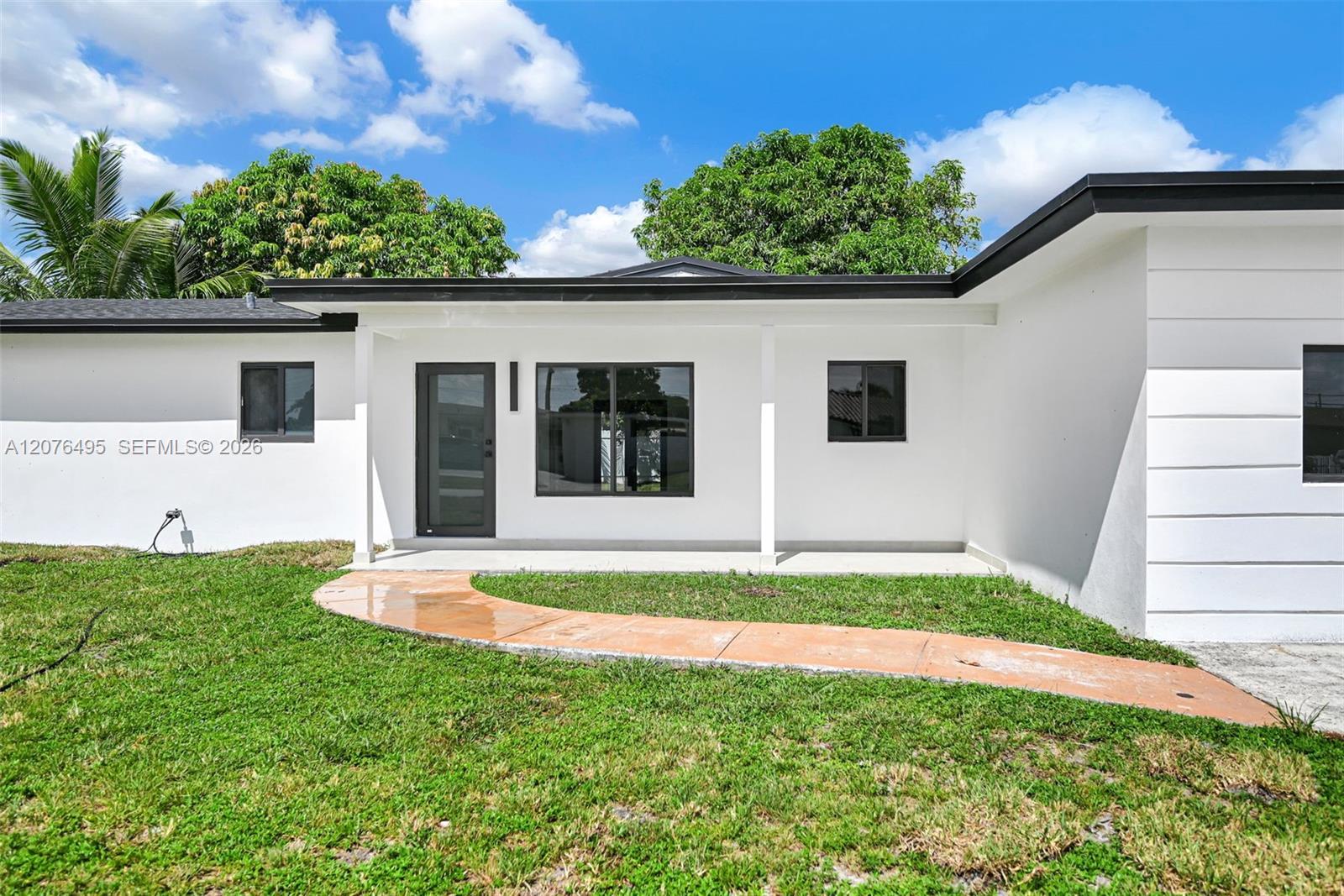 17930 NW 42nd Pl, Miami Gardens FL 33055 photo 2