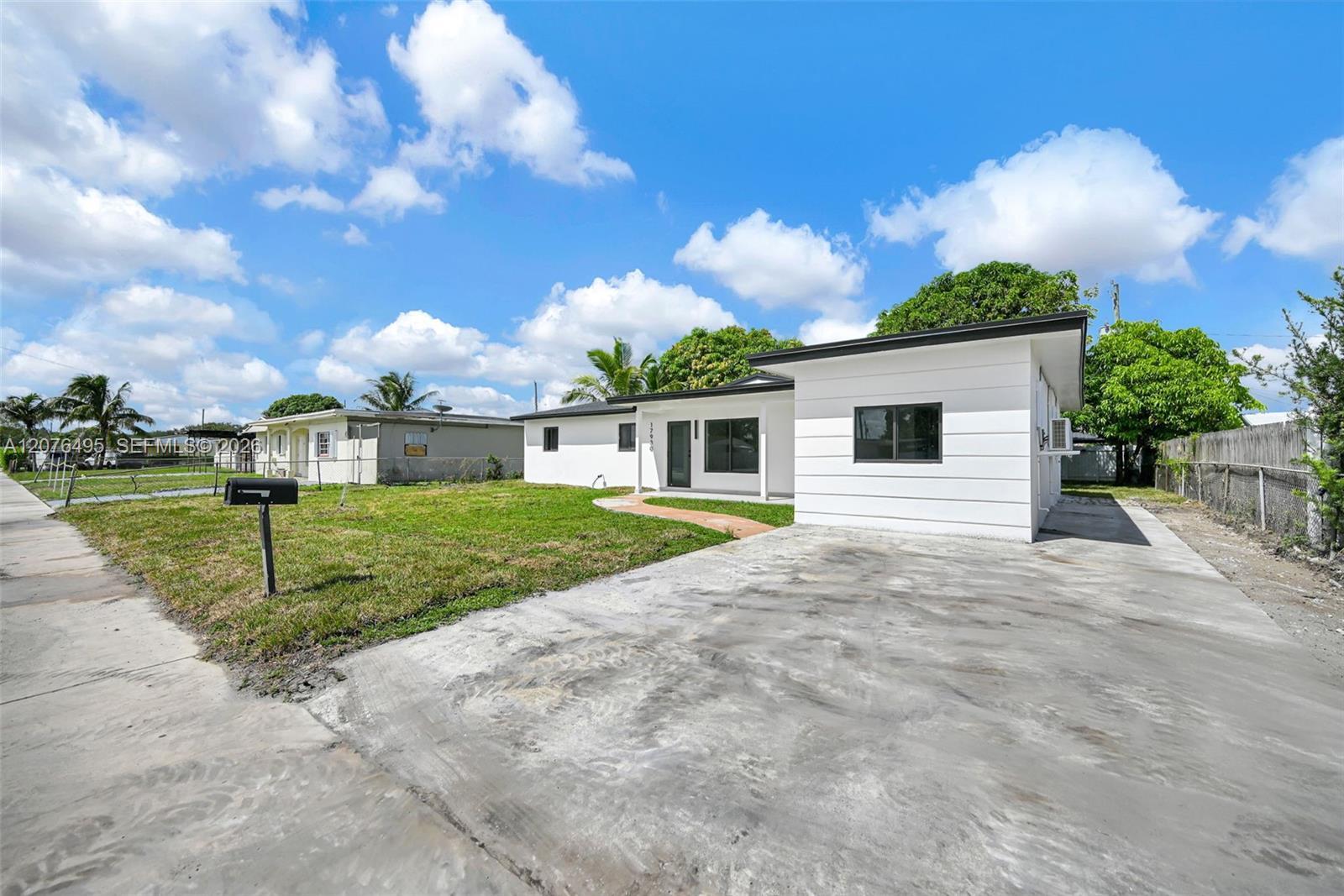17930 NW 42nd Pl, Miami Gardens FL 33055 photo 5