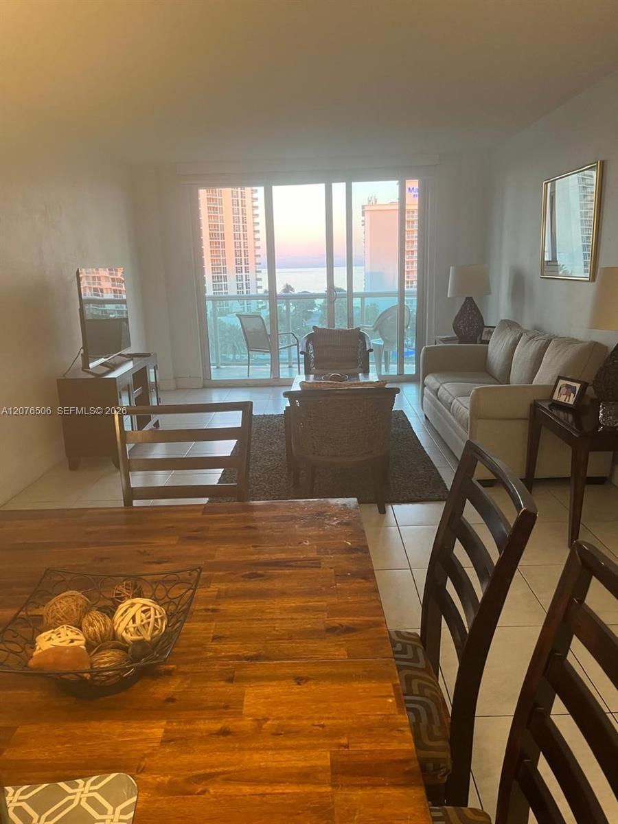 19370 Collins Ave # 805, Sunny Isles Beach FL 33160 photo 4