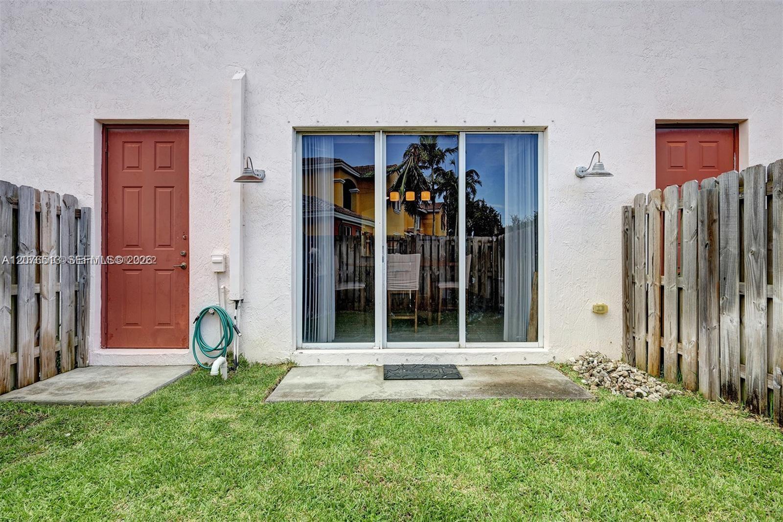 2311 NE 42nd Cir, Homestead FL 33033 photo 3
