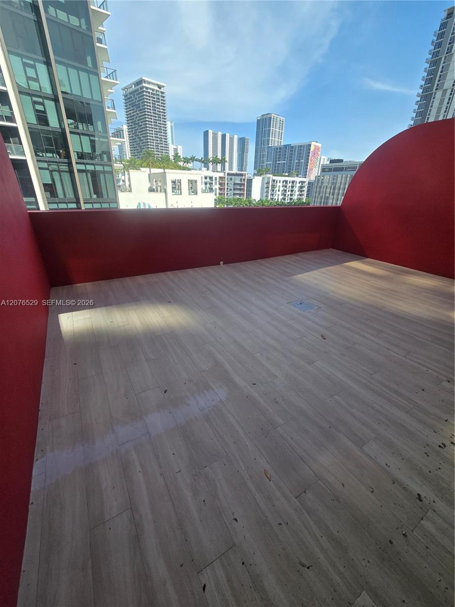 90 NE 32nd St # 605, Miami FL 33137 photo 3