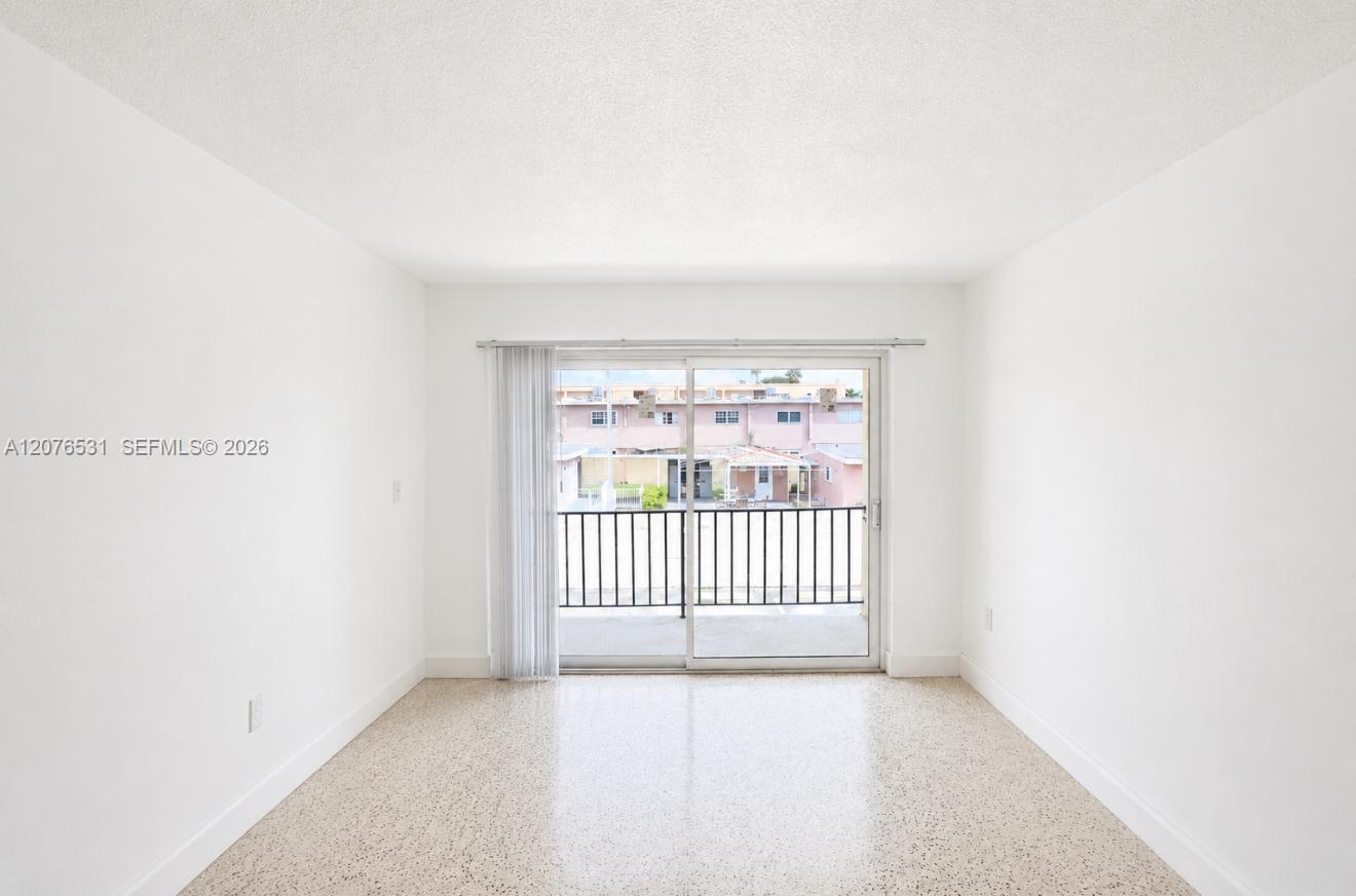 3501 W 11th Ave # 213, Hialeah FL 33012 photo 3
